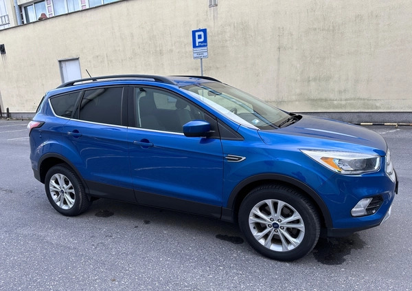 Ford Escape cena 38000 przebieg: 196500, rok produkcji 2018 z Rzeszów małe 121